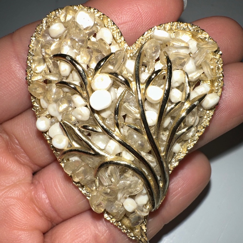 Gold tone Brooch